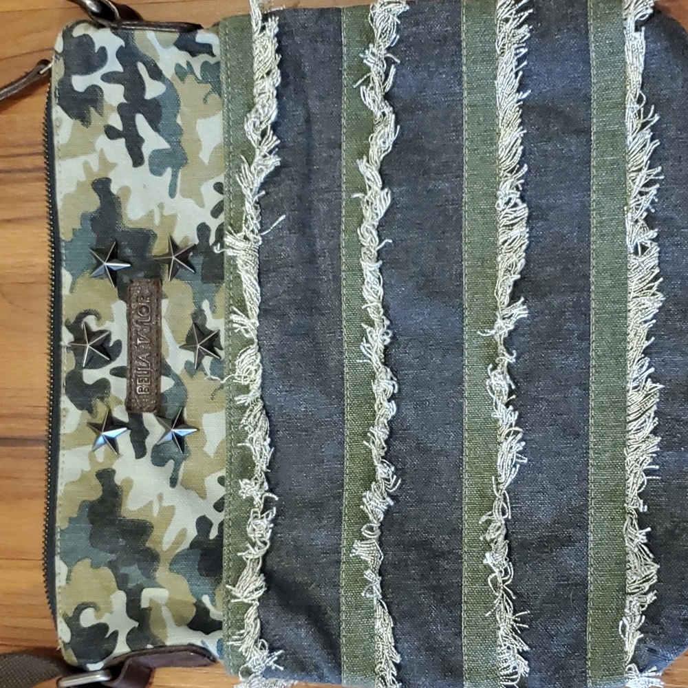 Bella Taylor purse - Picture 4 of 9